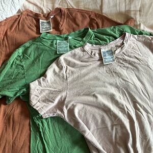Lot of 3 men’s xl shirts